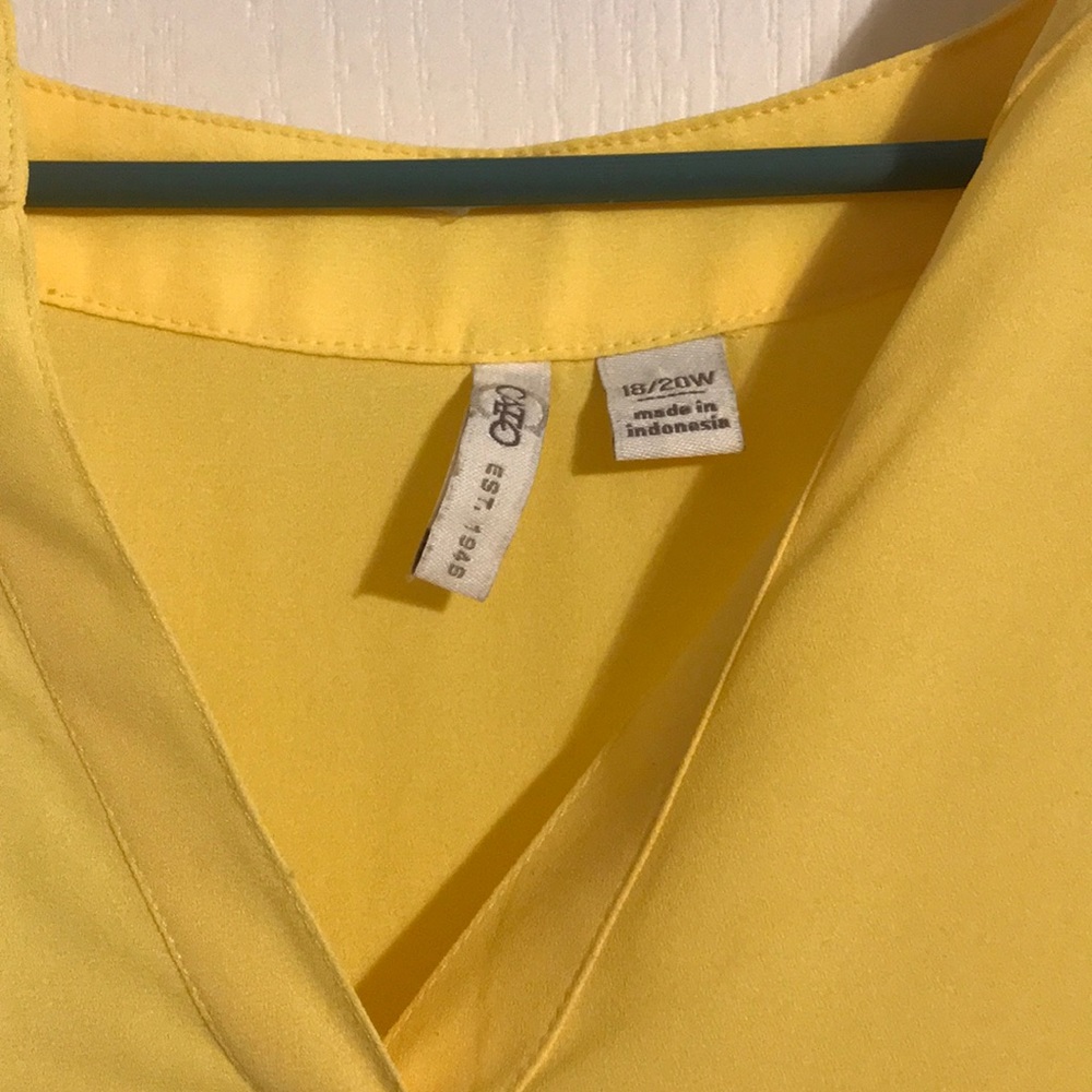 Shirt - Picture 2 of 2
